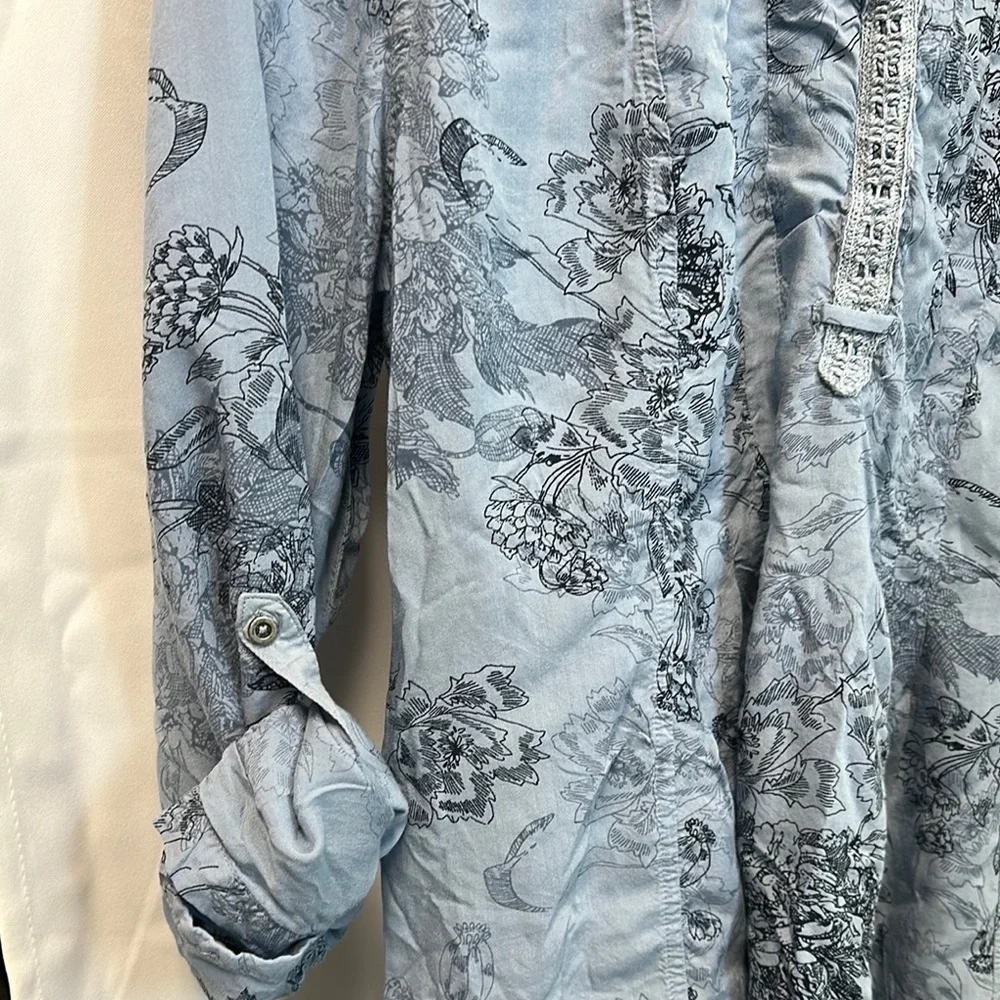 Vintage America Light Blue Floral Tunic - Picture 3 of 9